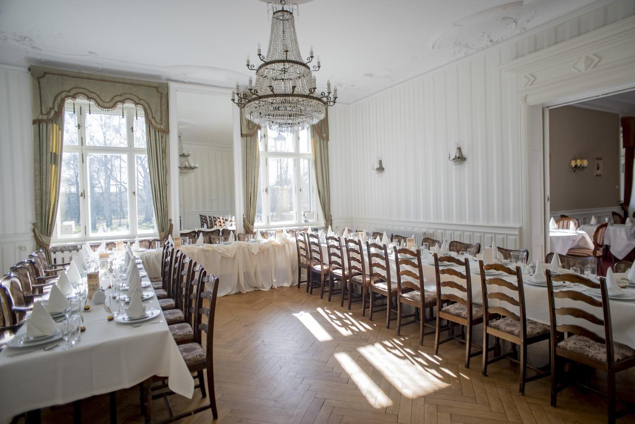 Palac Kobylniki Otel Obrzycko Dış mekan fotoğraf